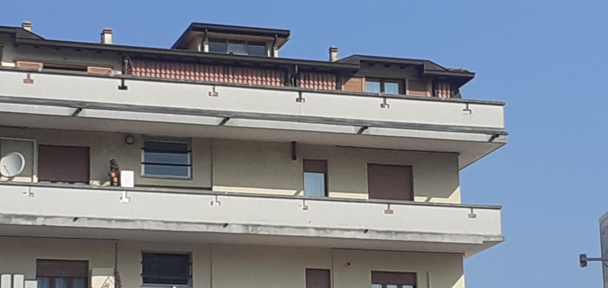 Silla House - A Due Passi Dal Lago Malgrate Exterior foto